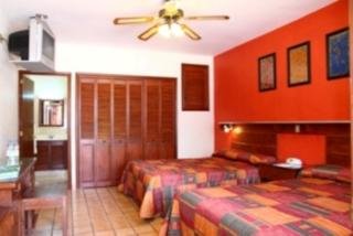 Hotel Villas Del Sol & Bungalows