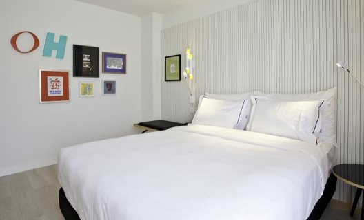 Hotel Vincci Bit