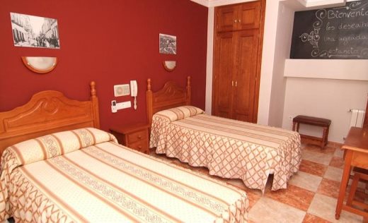 Hotel Virgen De Los Reyes