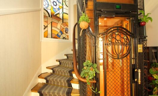 Hotel Virgina
