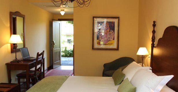 Hotel Virxe Da Cerca