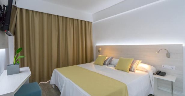 Hotel Vistanova