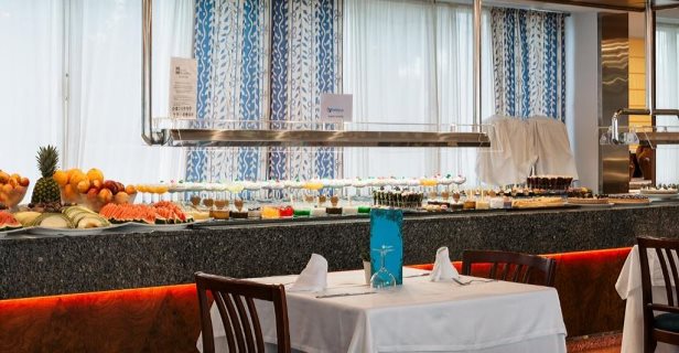 Hotel Vistanova