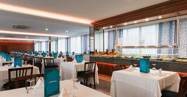 Hotel Vistanova