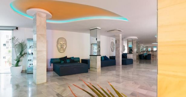 Hotel Vistanova