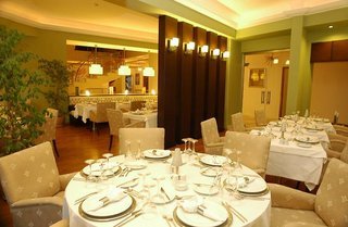 Hotel Vuni Palace