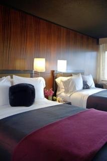 Hotel W Lakeshore