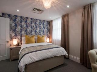Hotel W12 Rooms
