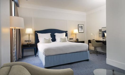 Hotel Waldorf Hilton