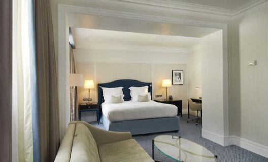 Hotel Waldorf Hilton