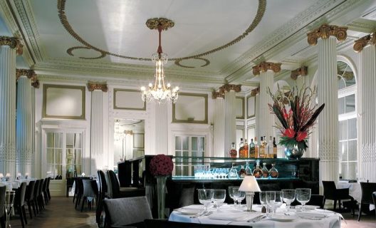 Hotel Waldorf Hilton