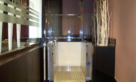 Hotel Washington Parquesol Suites