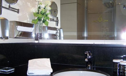 Hotel Washington Parquesol Suites