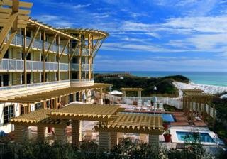 Hotel Watercolor Inn & Resort
