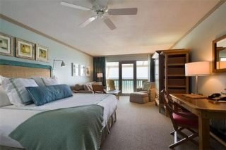 Hotel Watercolor Inn & Resort