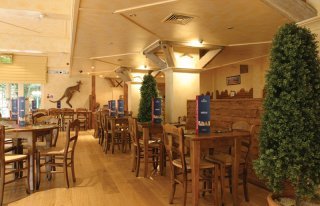 Hotel Waterwheel Inn