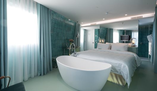 Hotel Wc By The Beautique
