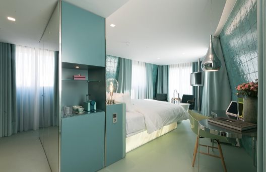 Hotel Wc By The Beautique