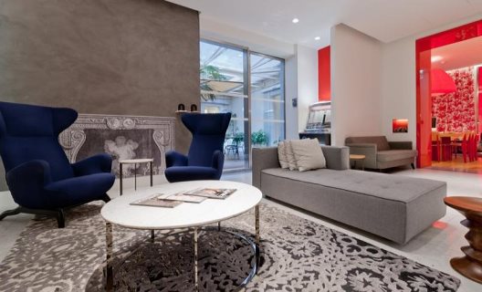 Hotel White