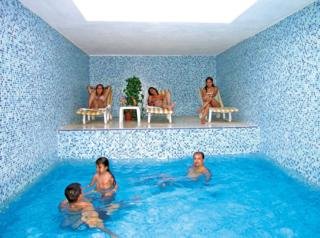 Hotel White City Beach
