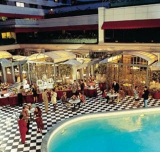 Hotel Wilshire Grand