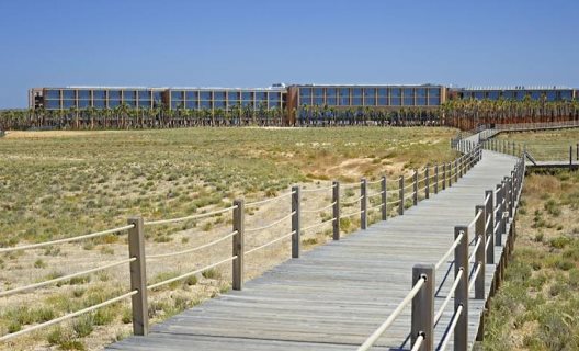 Hotel Wine And Books By The Sea Algarve Resort