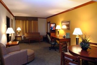 Hotel Wingate By Wyndham Chihuahua