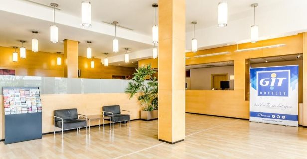 Hotel Yit Ciudad De Zaragoza