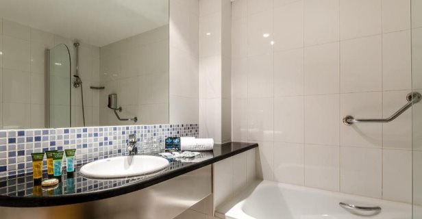 Hotel Yit Ciudad De Zaragoza