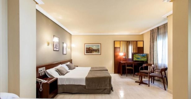 Hotel Yomo Imperial