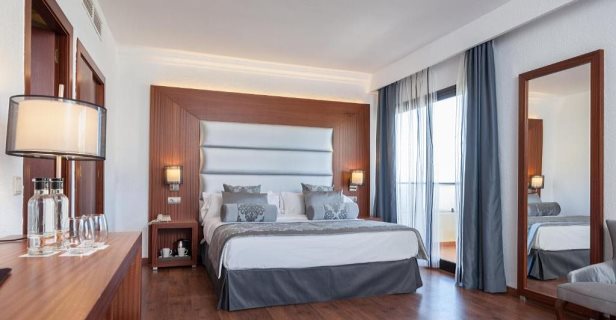 Hotel Zafiro Rey Don Jaime