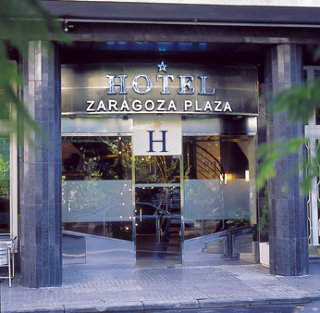 Hotel Zaragoza Plaza