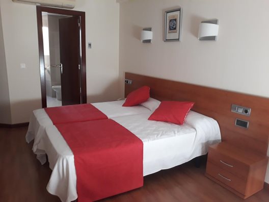 Hotel Zaravencia