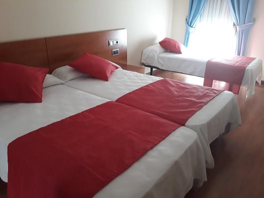 Hotel Zaravencia