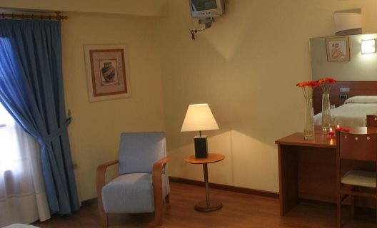 Hotel Zaravencia