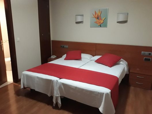 Hotel Zaravencia