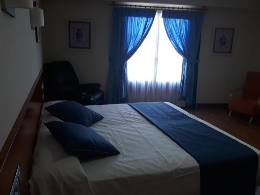 Hotel Zaravencia