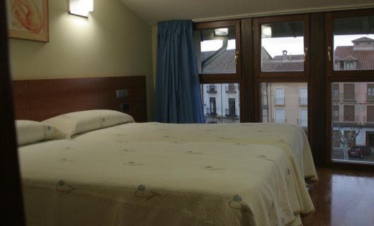 Hotel Zaravencia