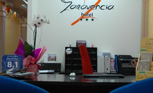Hotel Zaravencia