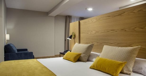 Hotel Zentral Mayoral