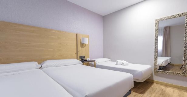 Hotel Zentral Mayoral