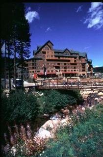 Hotel Zephyr Mountain Lodge