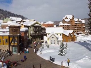 Hotel Zephyr Mountain Lodge