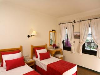 Hotel Zeytinada