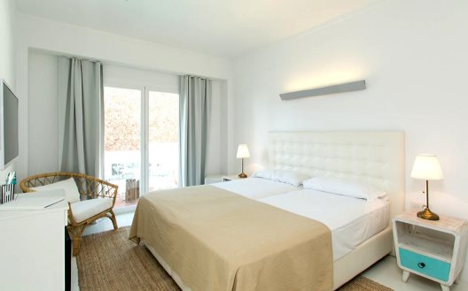 Hotel Zhero-hostal Deluxe