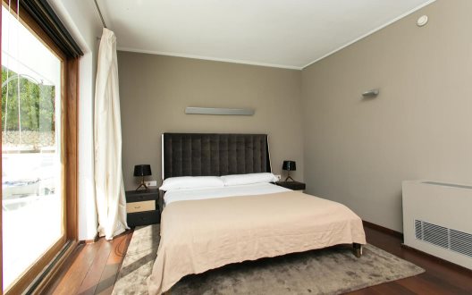 Hotel Zhero-hostal Deluxe