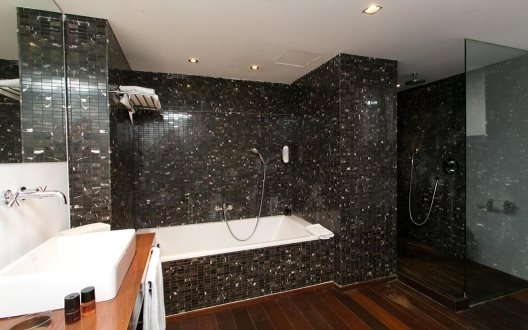 Hotel Zhero-hostal Deluxe