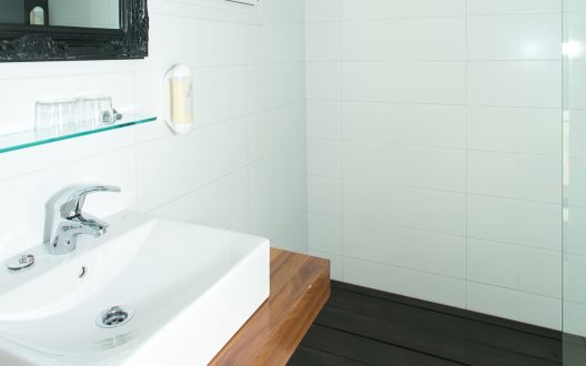 Hotel Zhero-hostal Deluxe