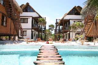 Hotel Zulum Beach Club & Cabañas