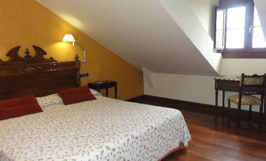 Hotes Mirador De Moriyon